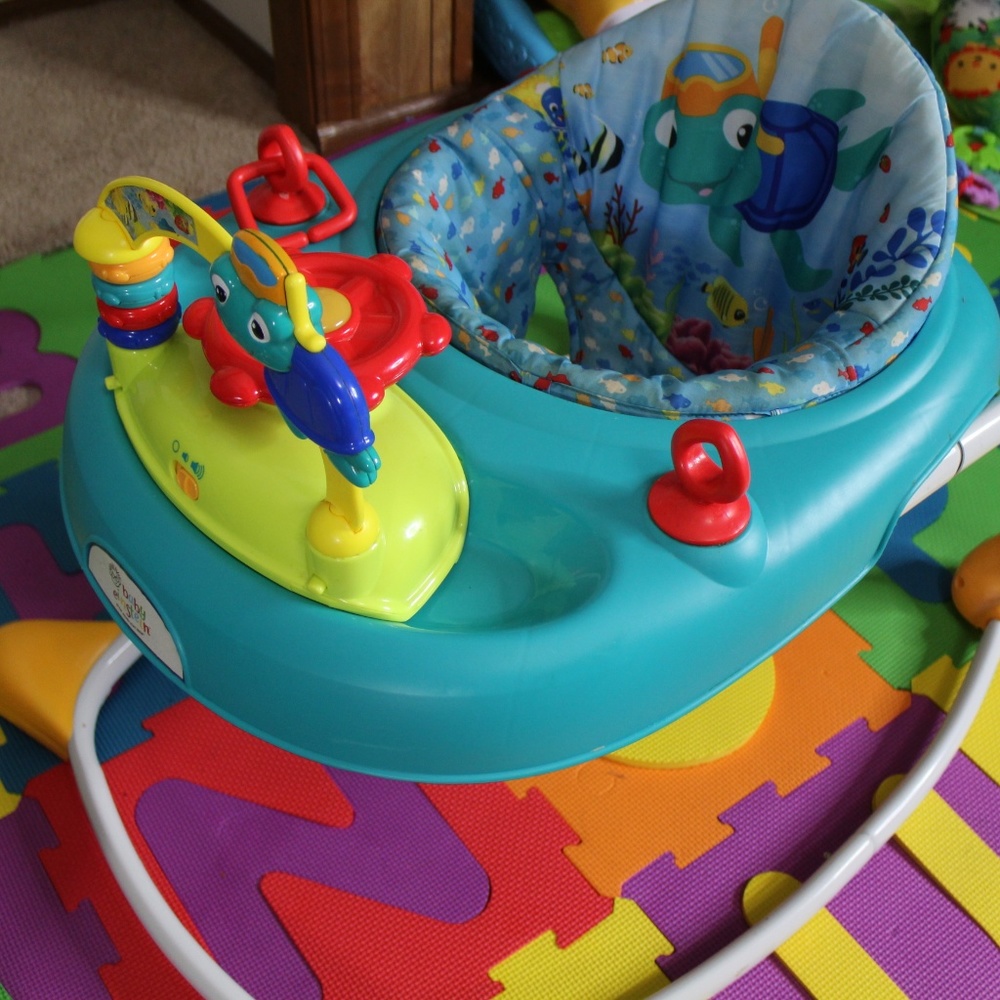 **SOLD**Baby Einstein Sea & Explore Walker - Picture 3 of 4